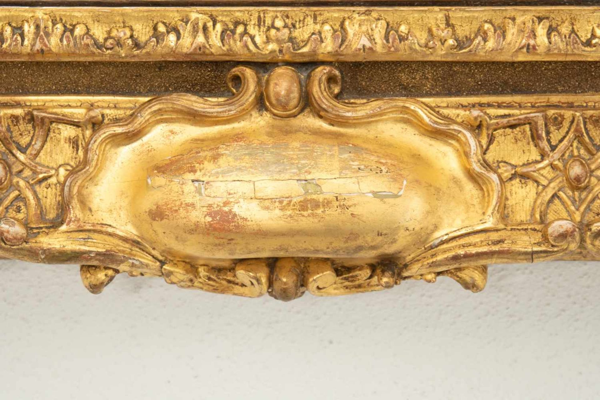 Ornate frame/mirror with crown and coat of arms - Image 2 of 6