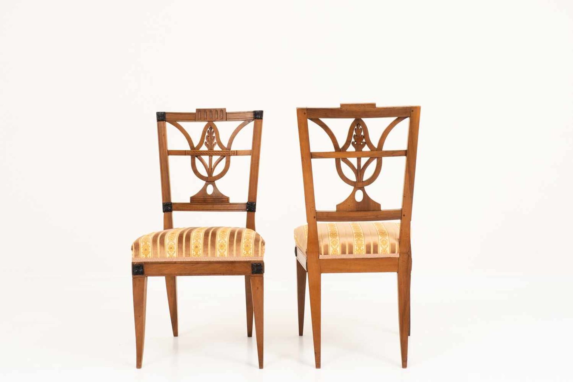 Six Louis-seize chairs - Bild 4 aus 6