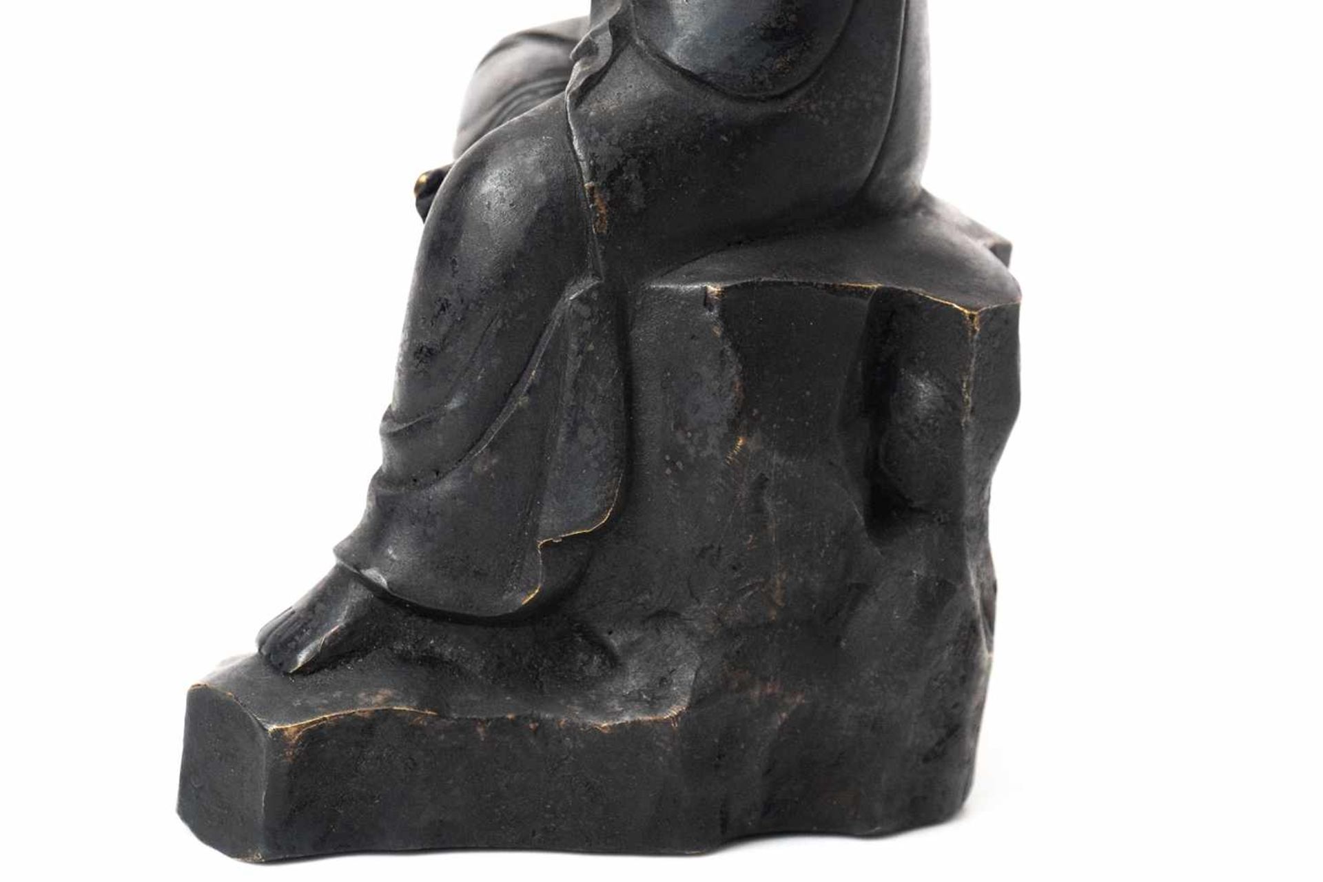 Sitzender Buddha - Bild 10 aus 16