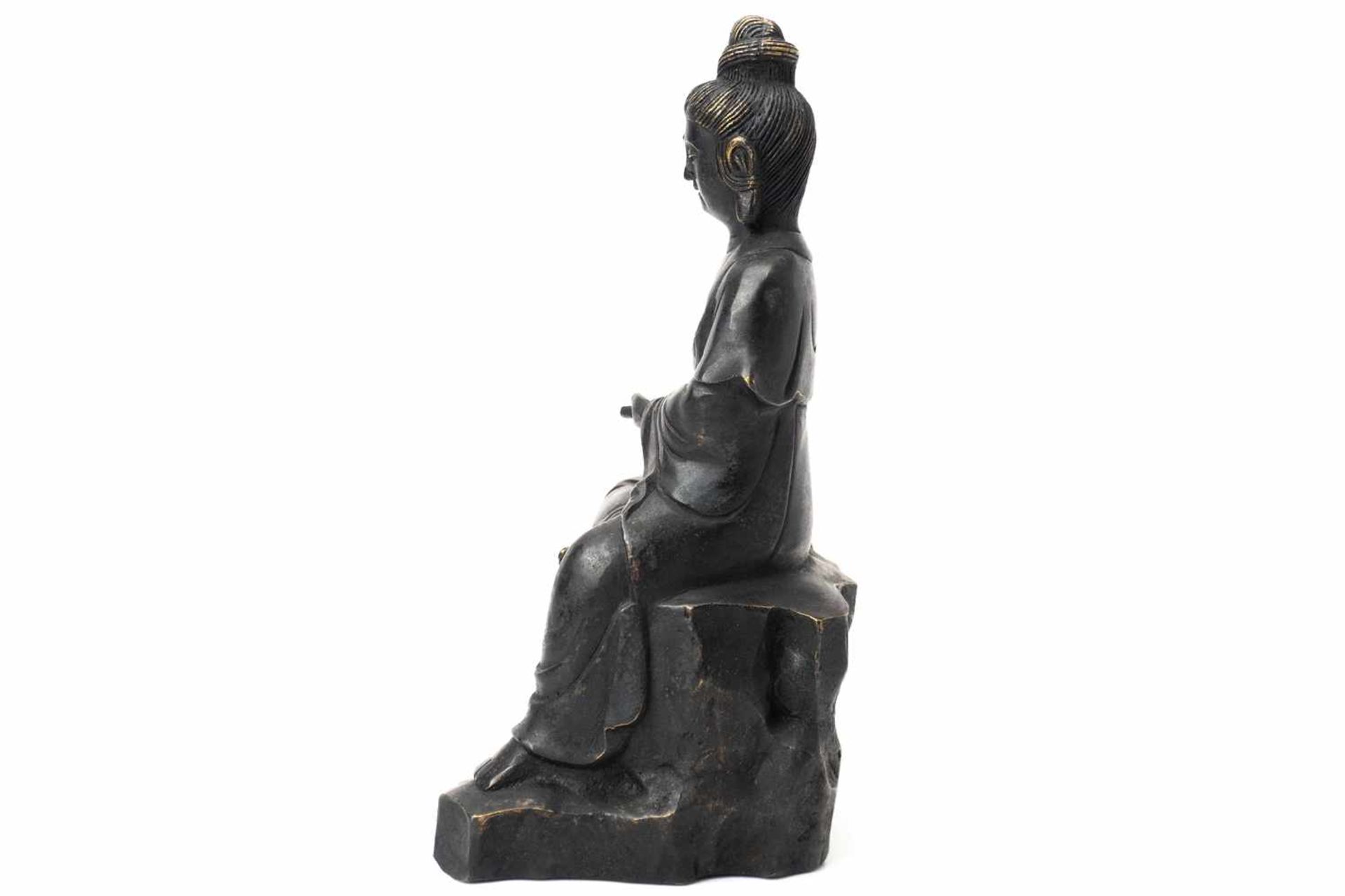 Sitzender Buddha - Bild 3 aus 16