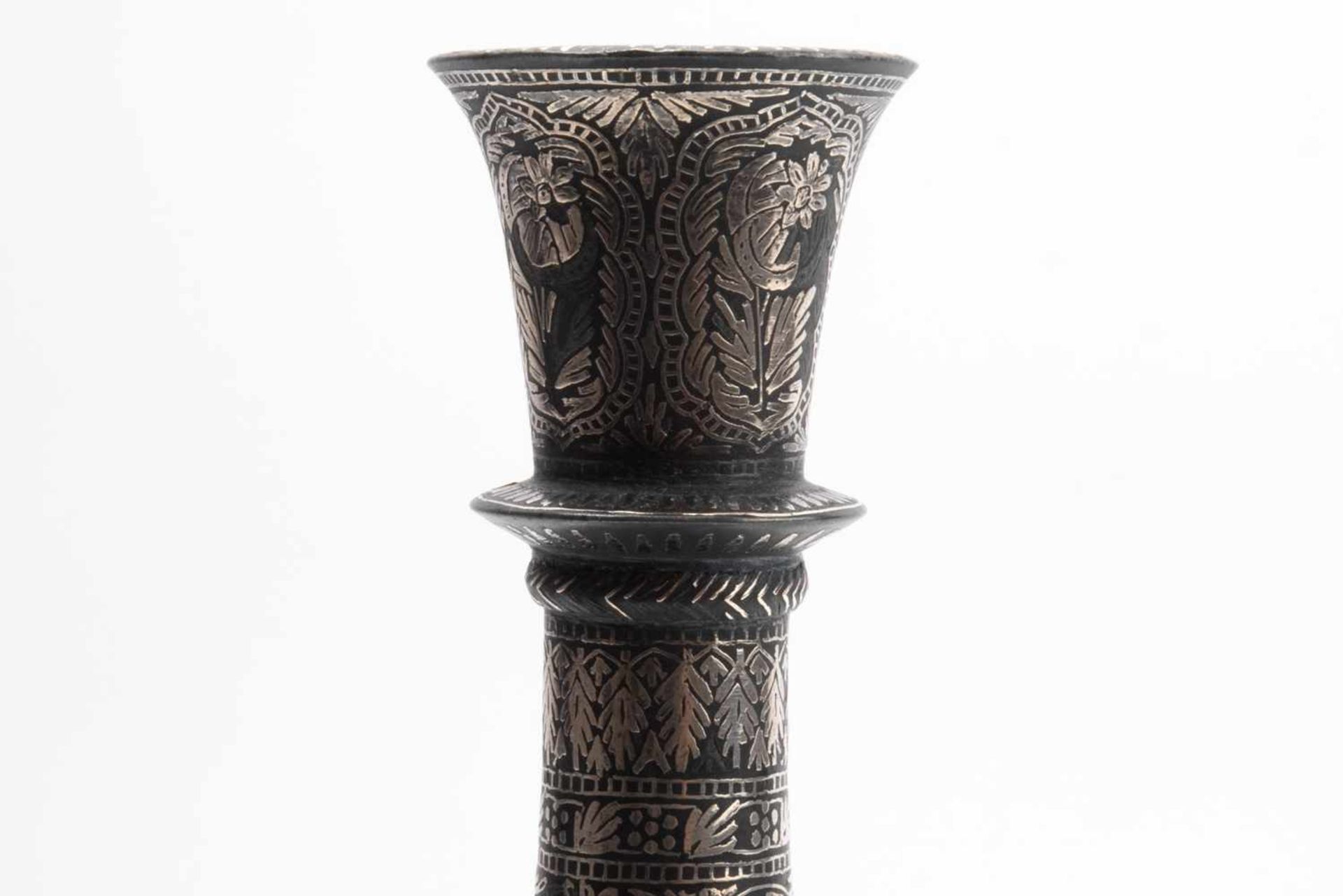 Persian silver/iron vase - Bild 3 aus 5