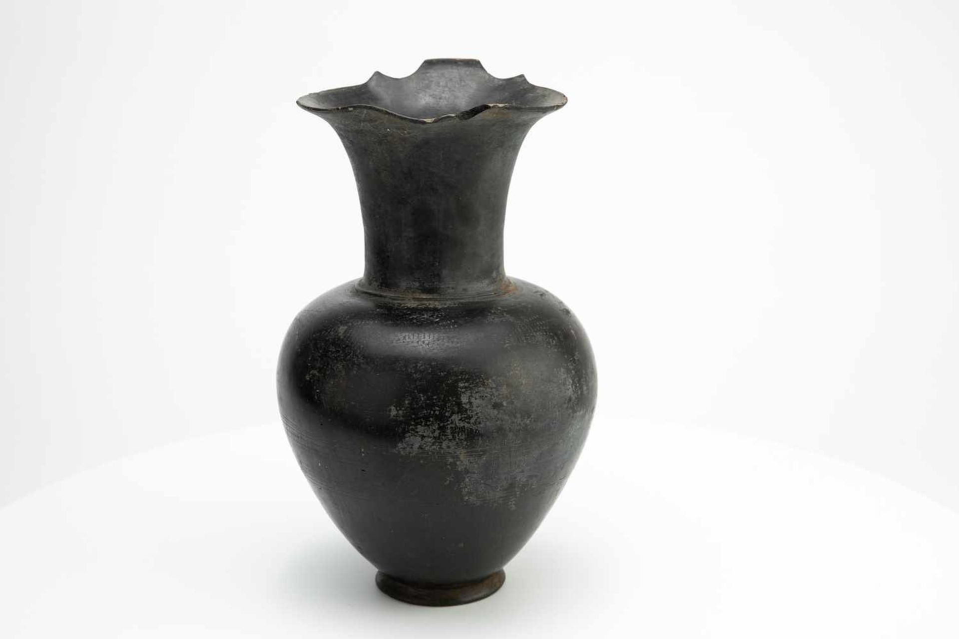 Medieval clay jug - Bild 3 aus 5
