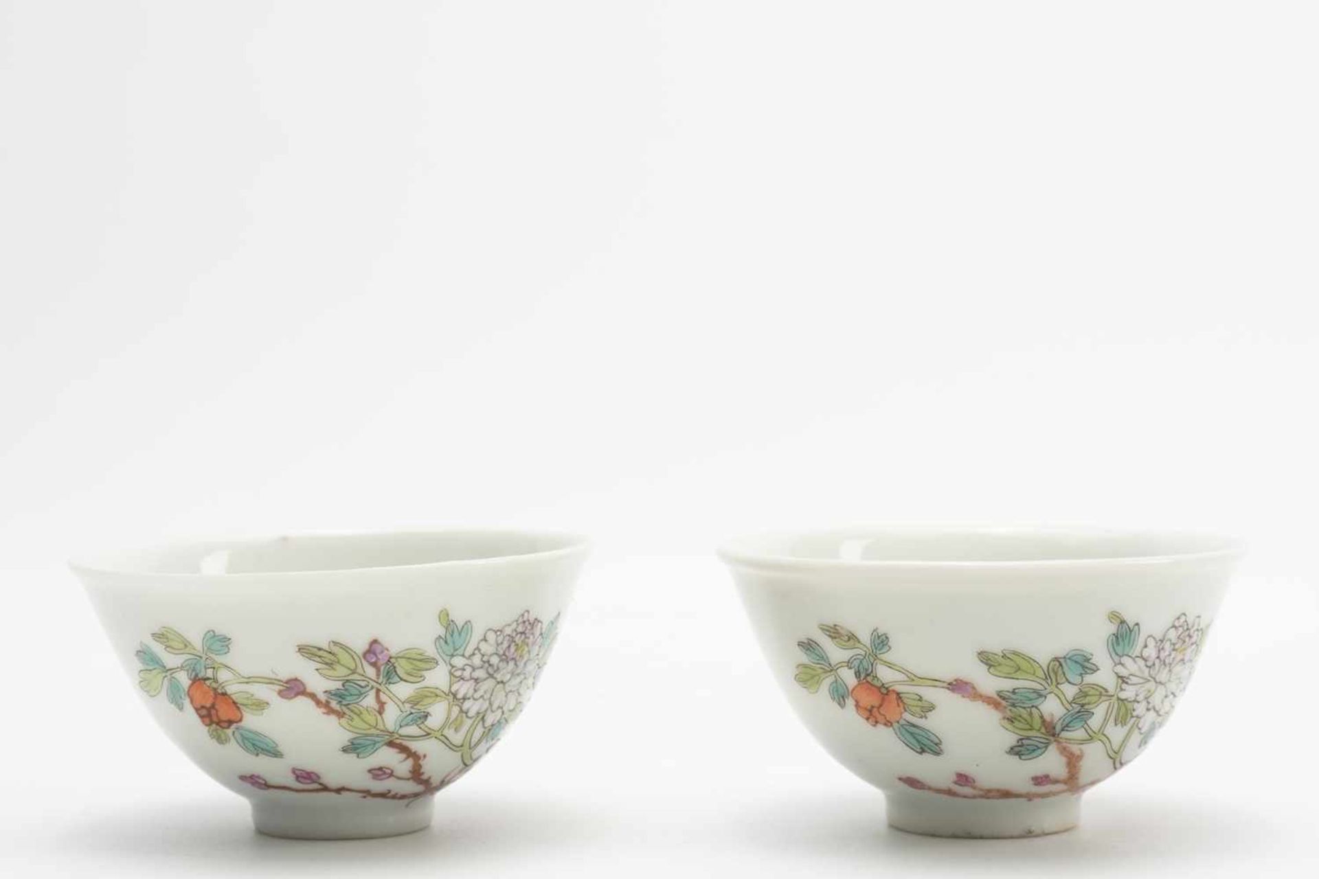Pair of small (tea) bowls - Bild 3 aus 7
