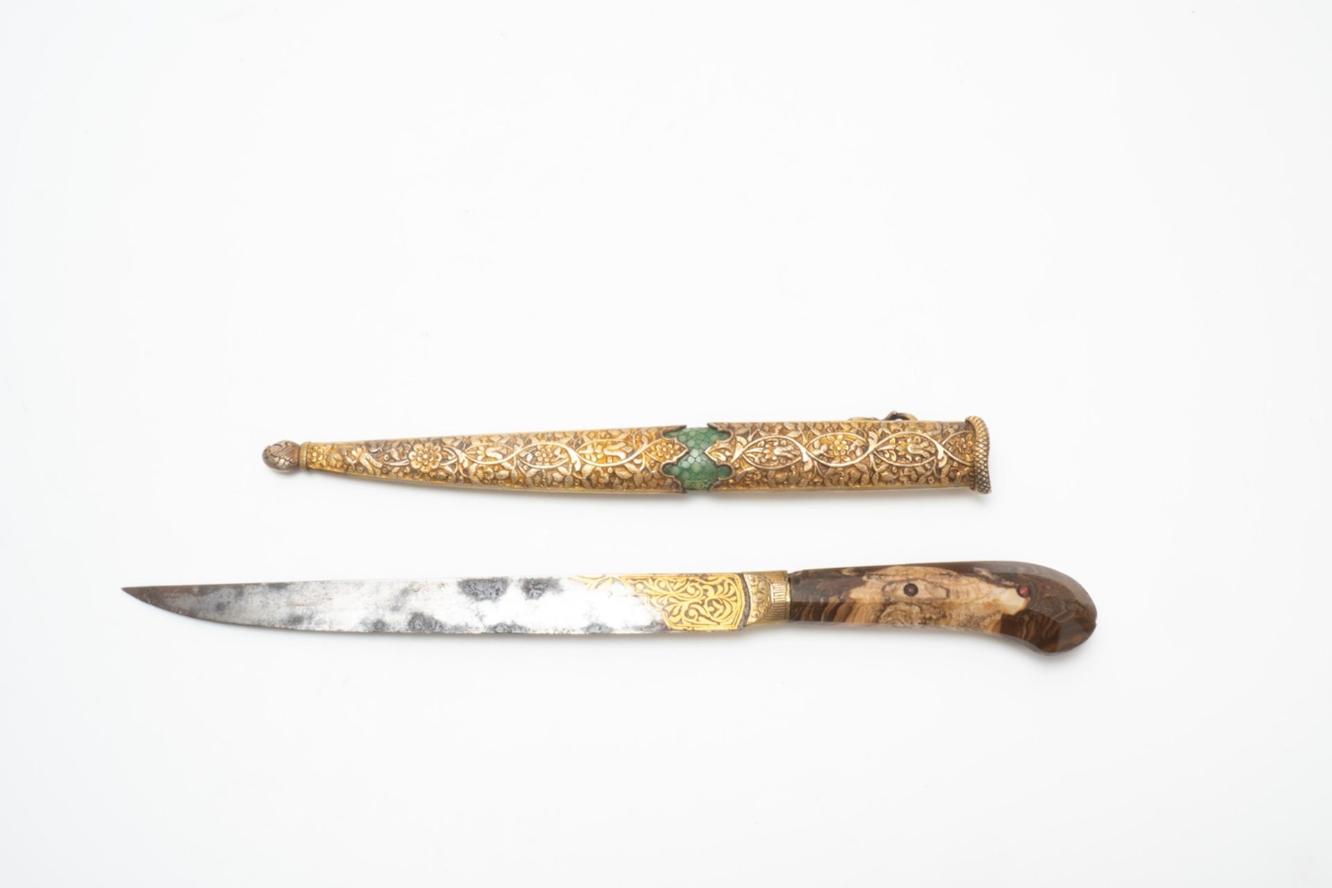 Indian/Oriental ornate dagger with scabbard
