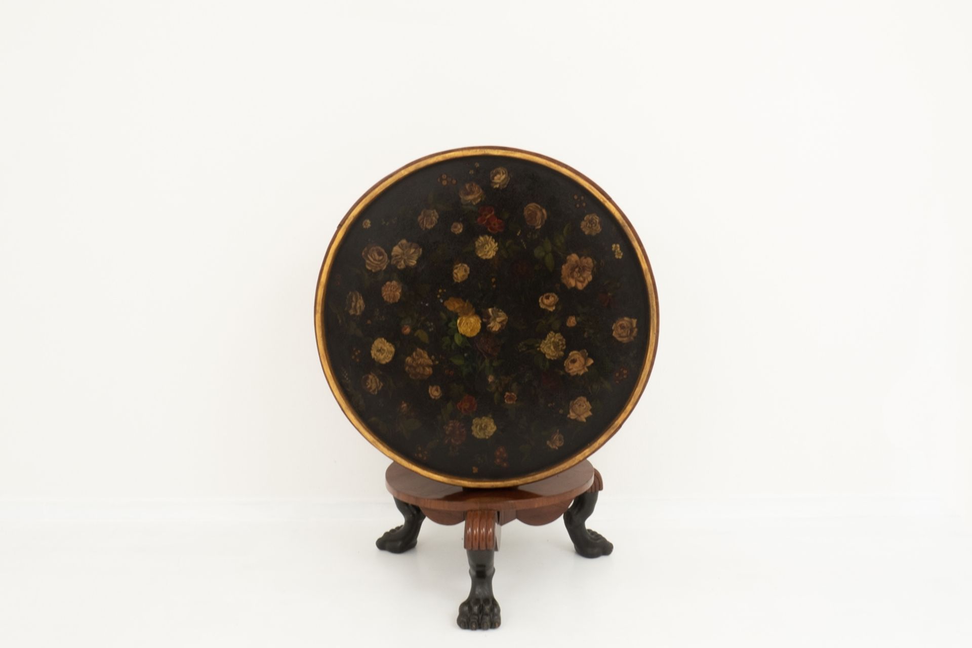 Round empire side table/coffee table