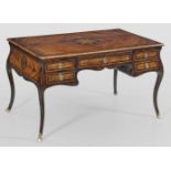 Louis XV-Bureau platPalisander und Rosenholz, furniert. Konkav eingezogener Korpus auf hohen,