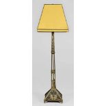 Große Salonlampe im Louis XVI-Stil2-flg.; Messing, vergoldet und farbloses Glas. Konisch