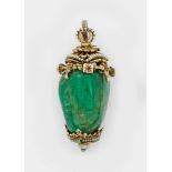 Barock Natur-Smaragdkristall der HabsburgmonarchieSilber, goldberieben, teilw. farbig emailliert.