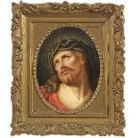 Porzellangemälde "Ecce Homo" nach Guido ReniOvale Bildplatte mit Darstellung des leidenden