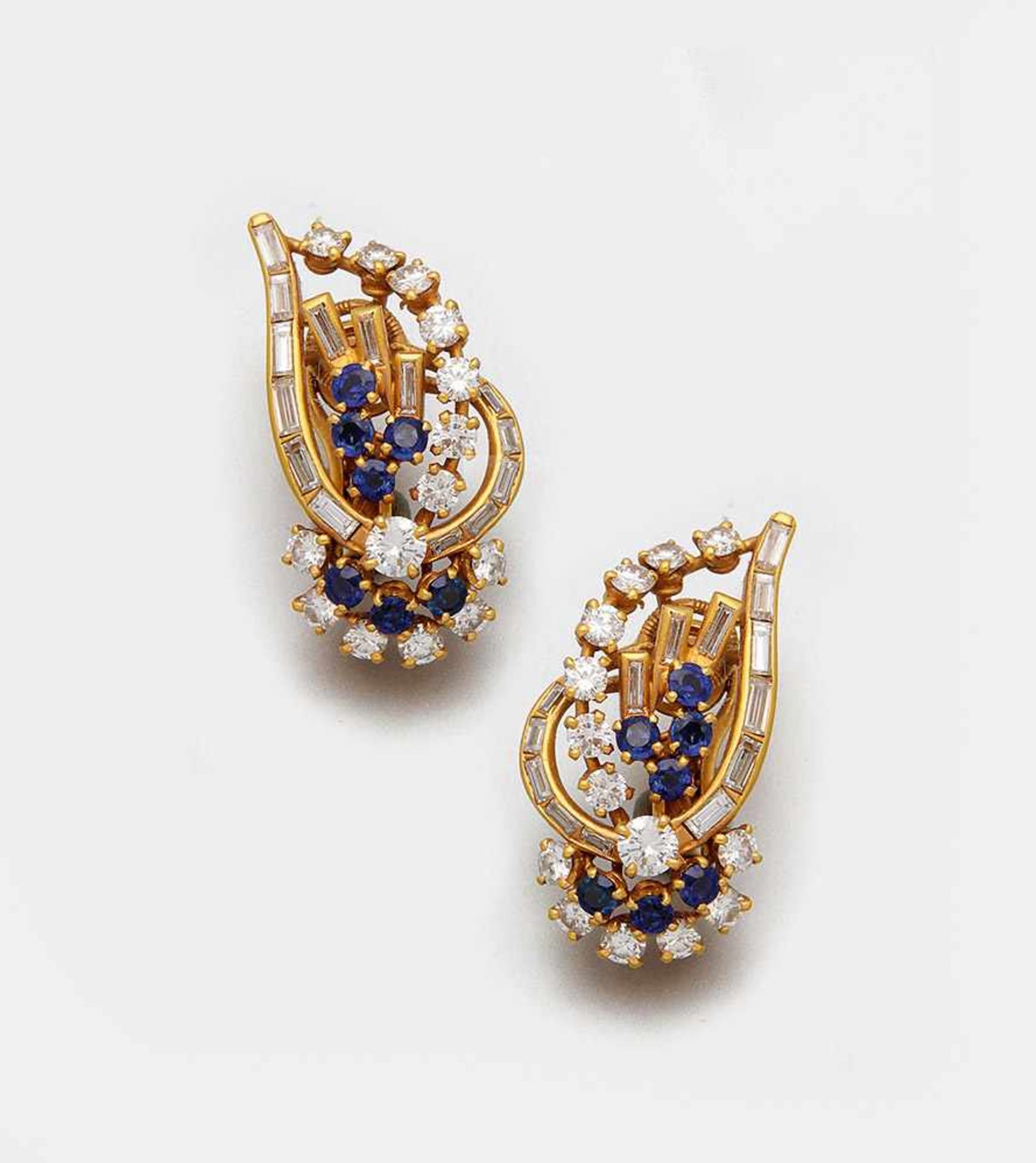 Paar Vintage Ohrringe von BoucheronGelbgold, gest. 750. Schauseitig besetzt mit Brillanten und