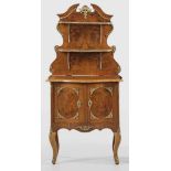 Dresdner Barock-SalonschrankDresdner Barock-Salonschrank Nussbaum, furniert sow