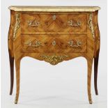 Louis XV-SchreibkommodeLouis XV-Schreibkommode Rosenholz, furniert sowie Einlag