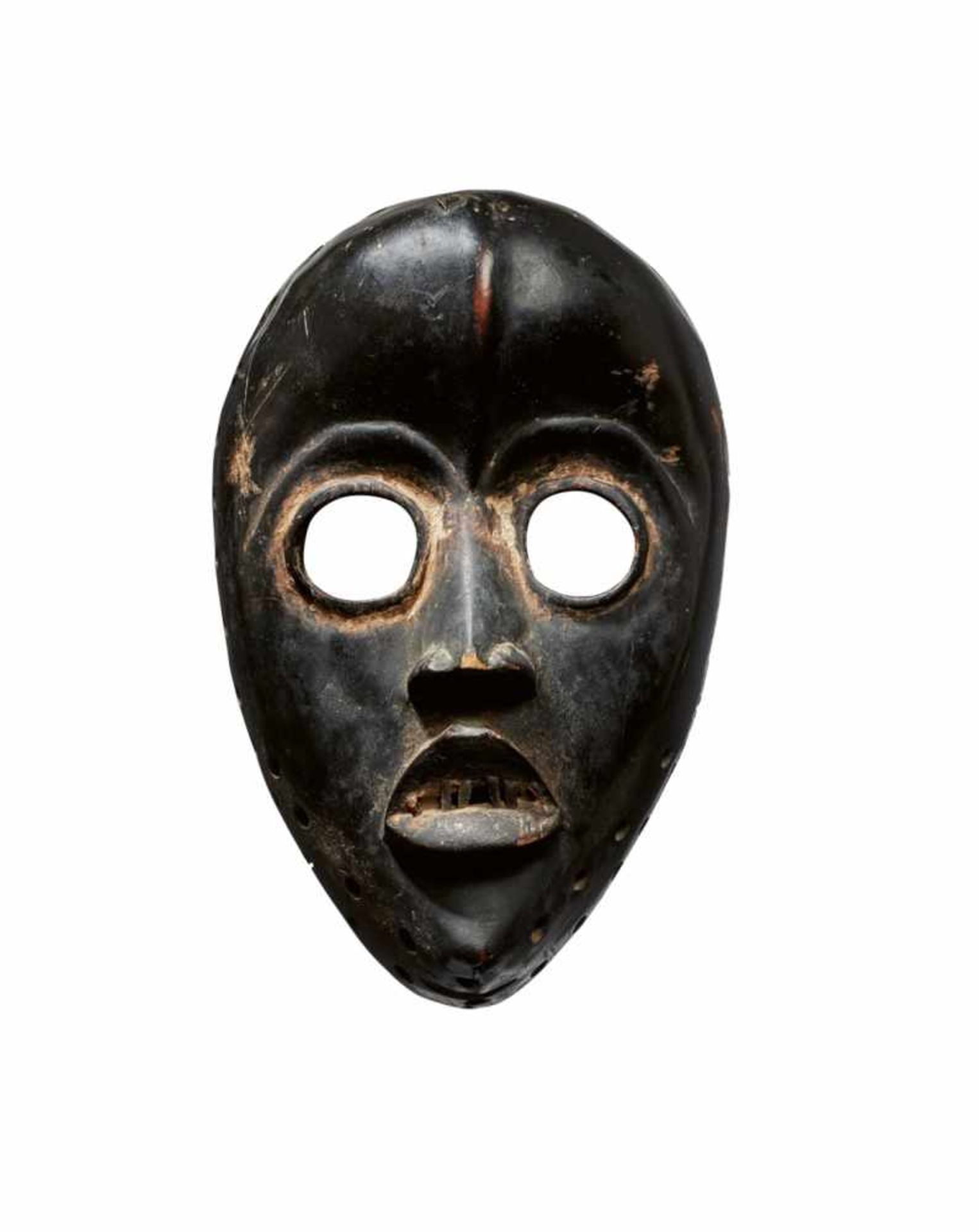 DAN MASK