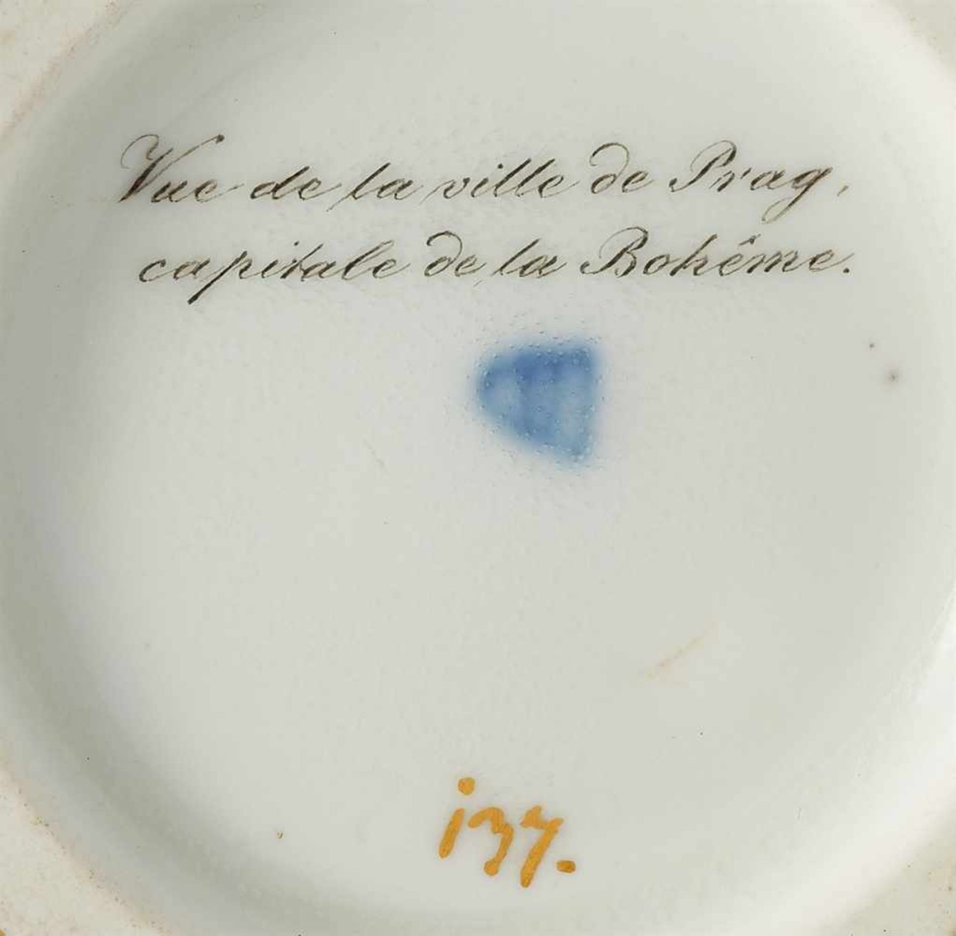 A Vienna porcelain cup and saucer with a view of DresdenBell-shaped cup with tall scroll handle. - Bild 7 aus 7