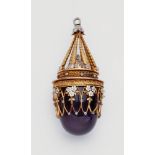 A Historicist 18k gold, enamel and amethyst pendant18k red/yellow/white gold pendant formed as a