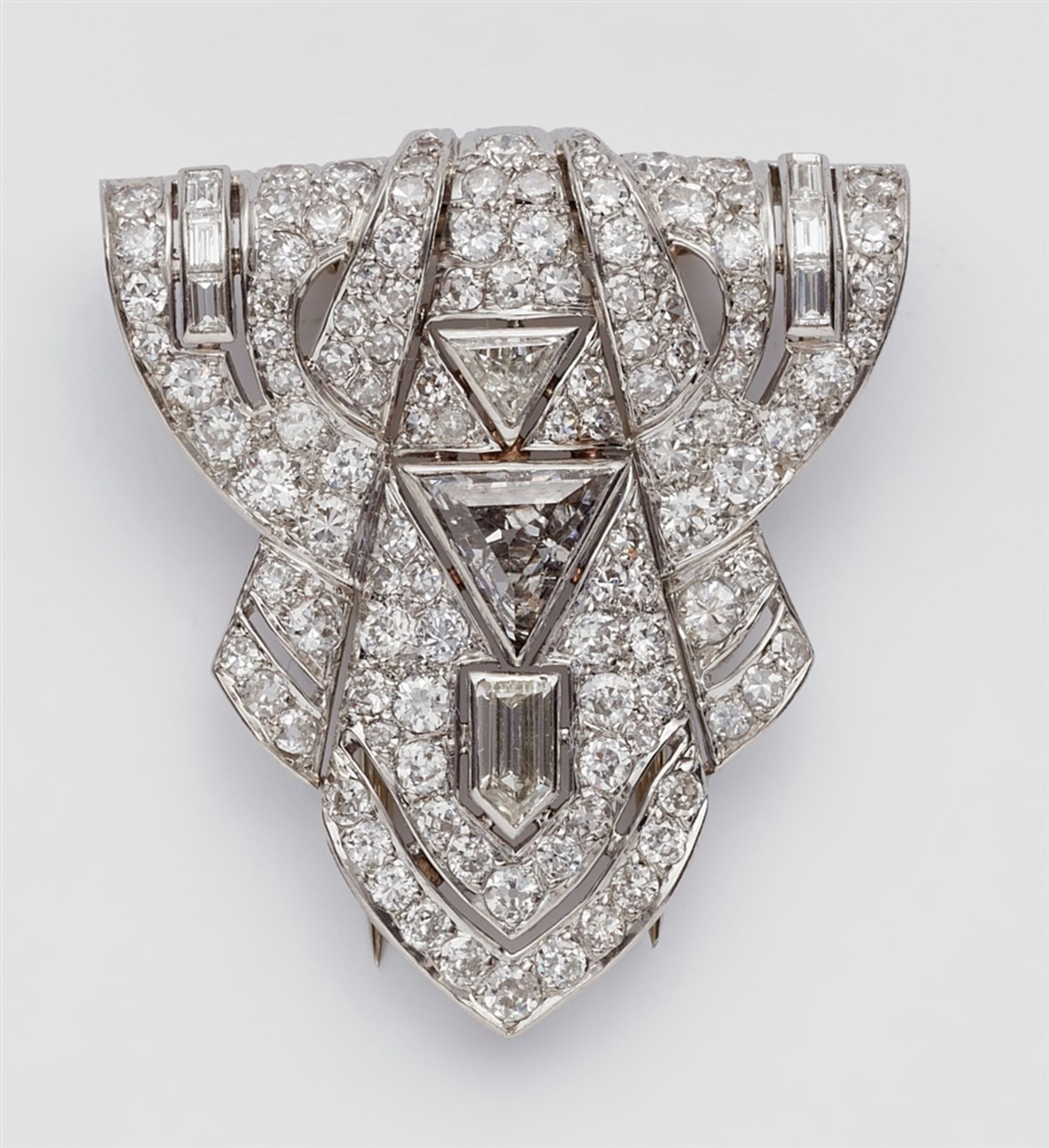 An Art Deco diamond clip broochPlatinum and 18k white gold brooch of finely pierced design set