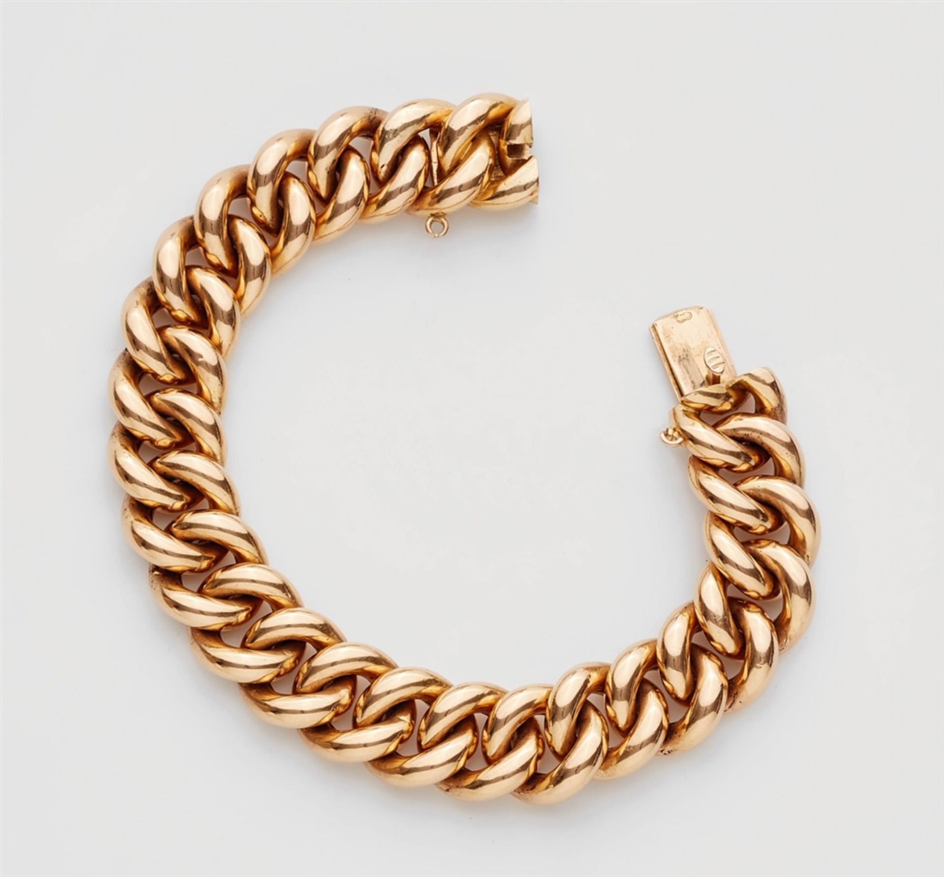 An 18k red gold chain bracelet"Rundpanzermuster". Hallmarks: Fineness stamp for 18k, Swedish assay