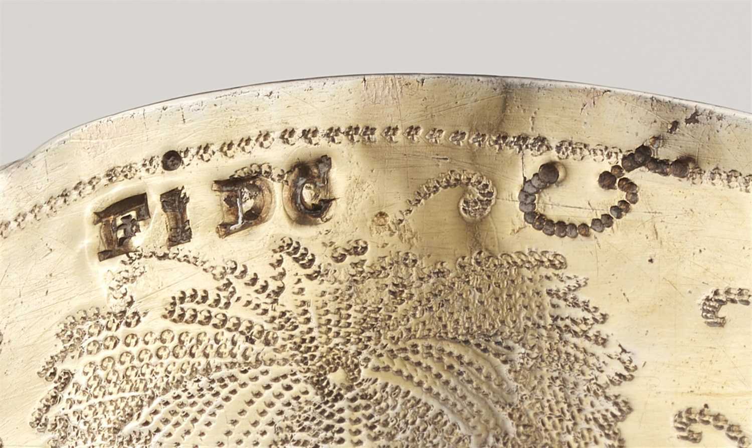 A Nuremberg silver gobletSilver; gold-plated. A silver-gilt goblet, scalloped base with gadrooned - Bild 2 aus 2