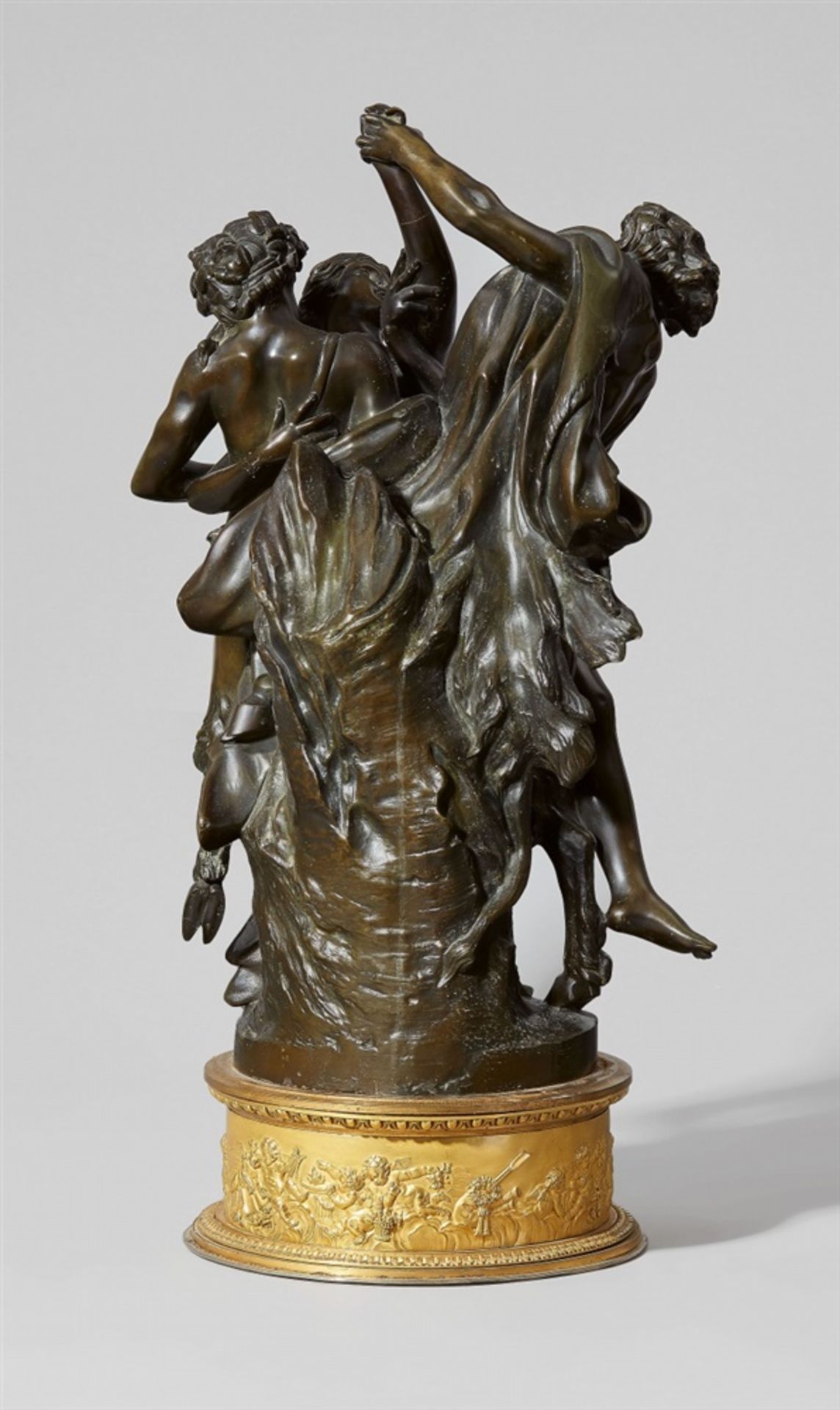 A bronze group with maenads and a satyrCast bronze with golden brown patina and ormolu. Three-figure - Bild 2 aus 7