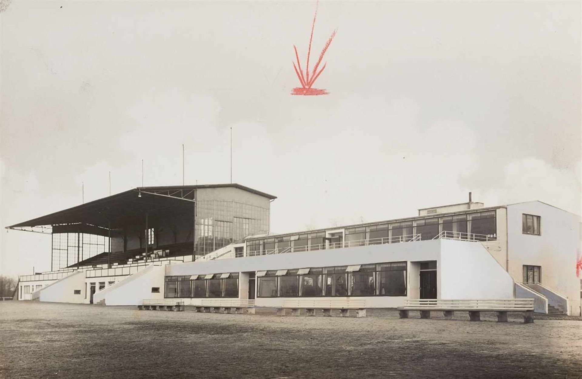 Ernst ScheelTrabrennbahn Farmsen, Hamburg10 Vintages, Gelatinesilberabzüge, davon 3 farbig - Bild 7 aus 16