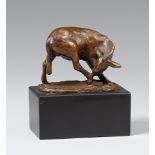 August GaulEsel, am Bein knabberndBronze Höhe 5,5 cm. Auf Marmorsockel (4 x 8,2 x 5,2 cm) montiert