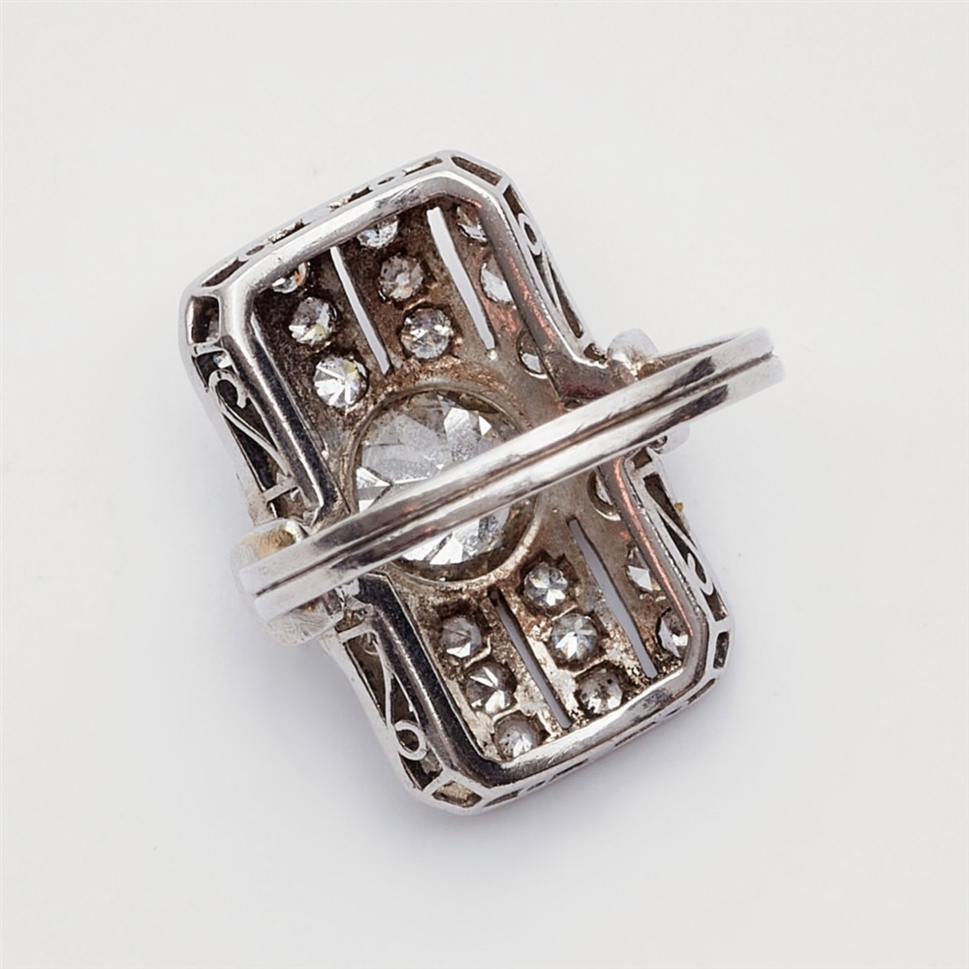 Art Déco-Ring mit Diamantsolitär - Bild 3 aus 3