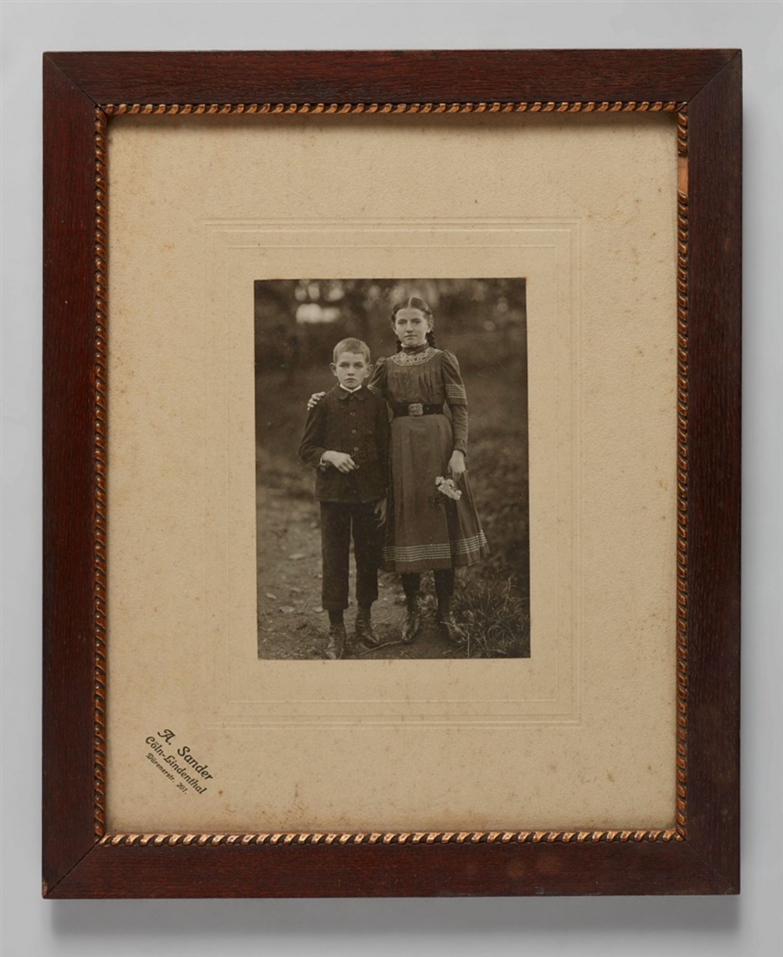August SanderOhne Titel (Zwei Kinder aus Kroppach/Westerwald) - Bild 2 aus 2