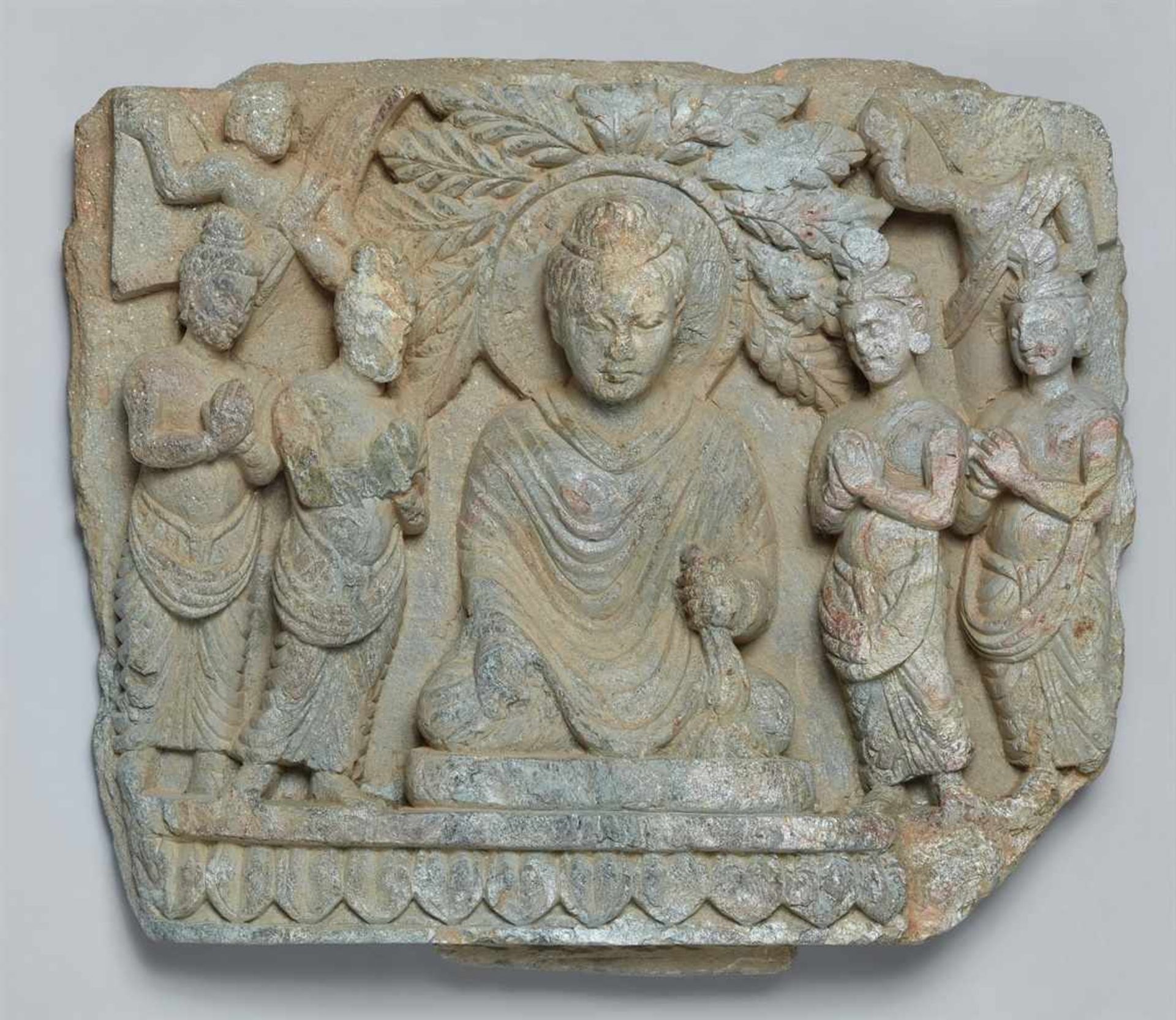 Architekturfragment. Silbriggrauer Schist. Pakistan, Gandhara. Wohl 2./3. Jh.