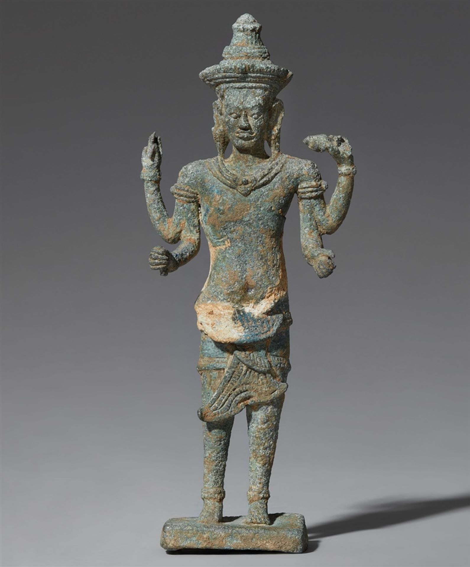 Vishnu. Bronze. Kambodscha. Wohl 12./13. Jh.