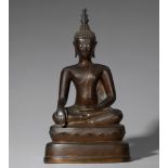 Buddha Maravijaya. Bronze. Thailand, Chieng Sen. 16. Jh.