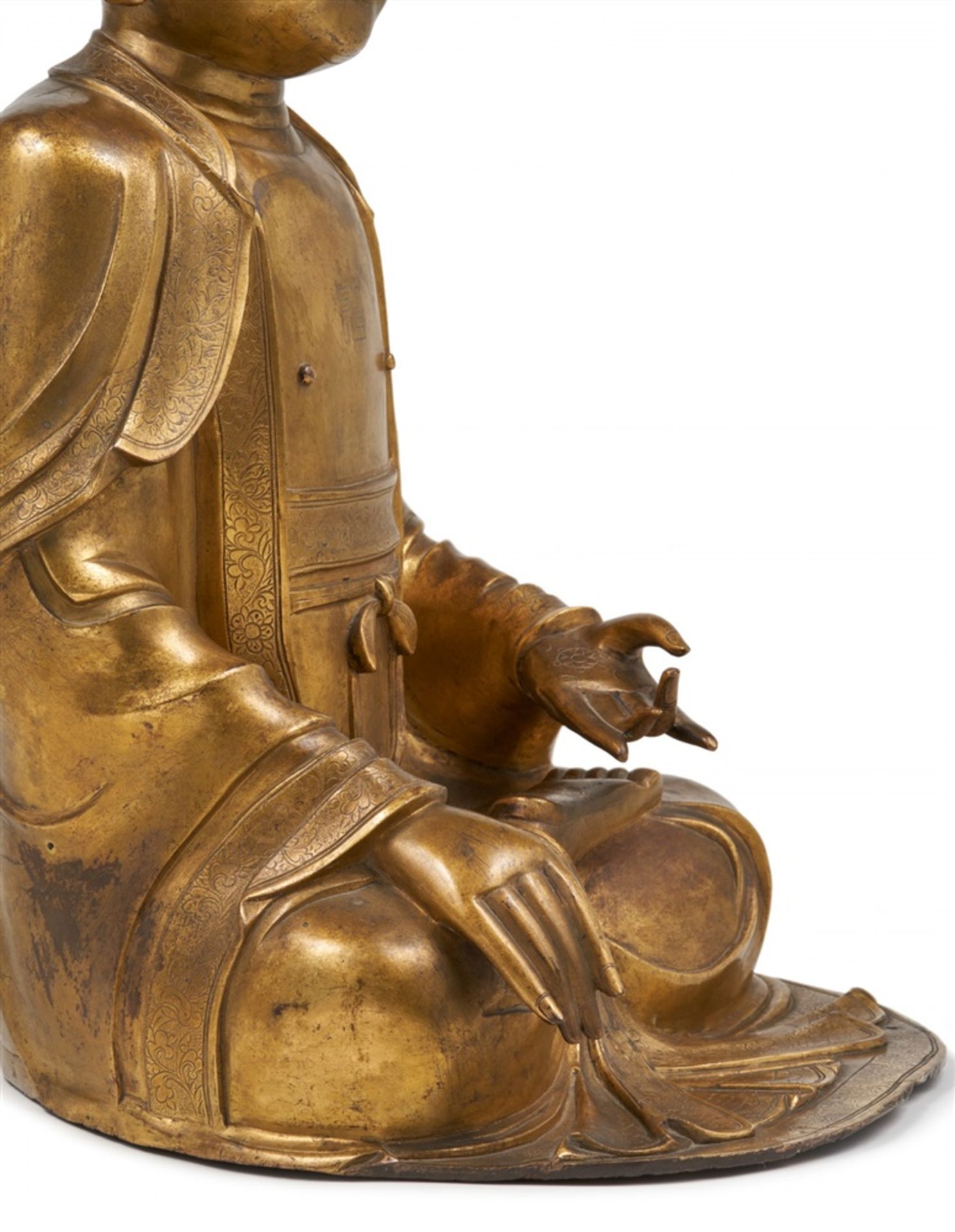 Große vergoldete Bronze Figur des Buddha Shakyamuni. 17./18. Jh. - Bild 8 aus 8