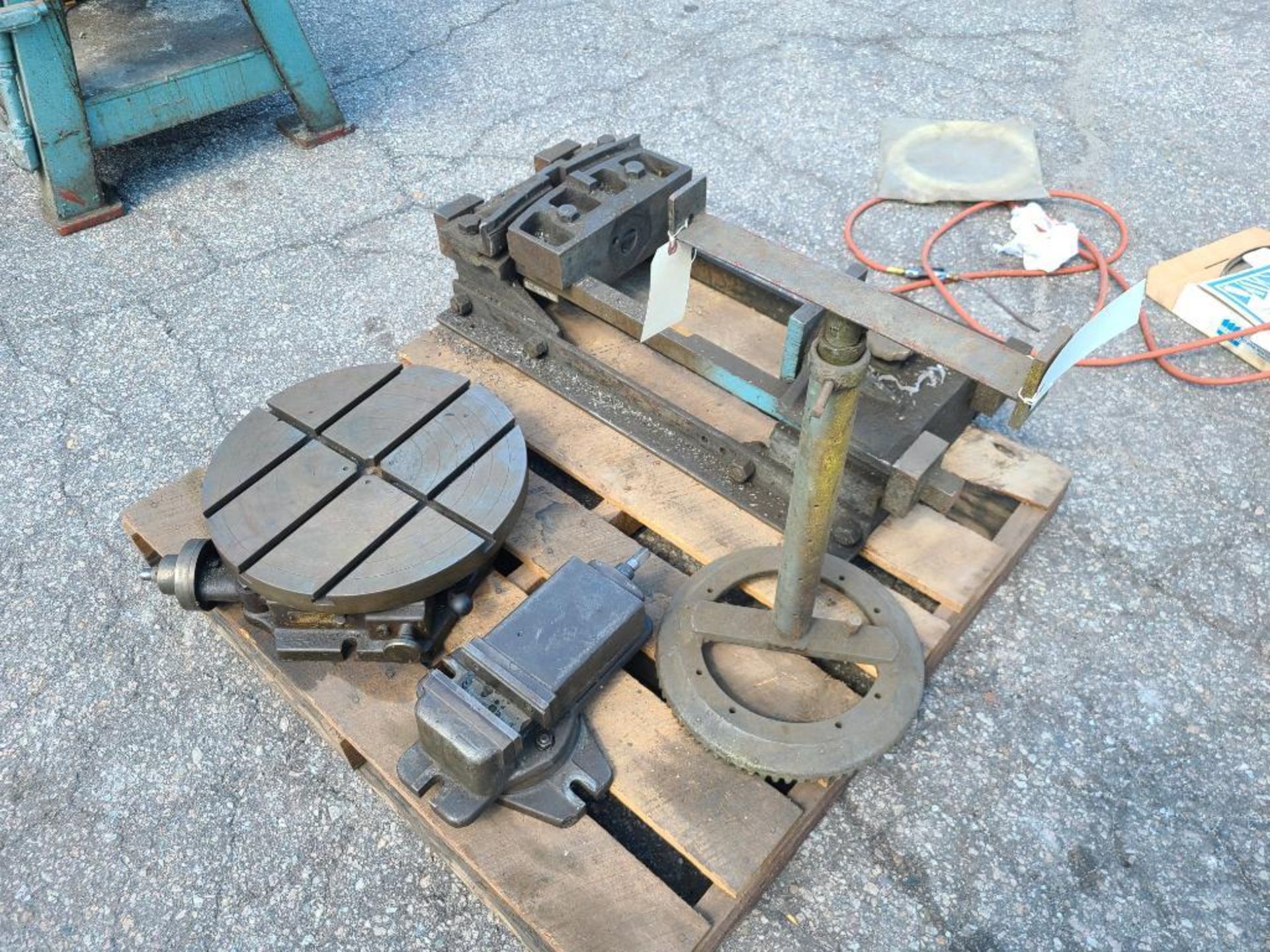One Lot of Four Items; 6" Mill Vise, 18" Rotary Table, Stand and Large Mounting Base