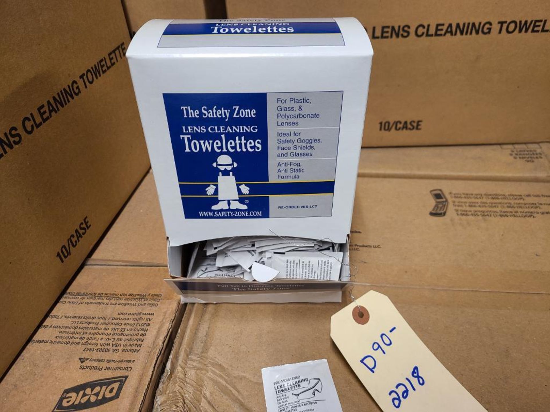 One Pallet of Anti Fog Lens Cleaning Towelettes - Image 4 of 4