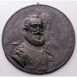 Large cast iron medallion about Henri IIII and Marie de Medicis