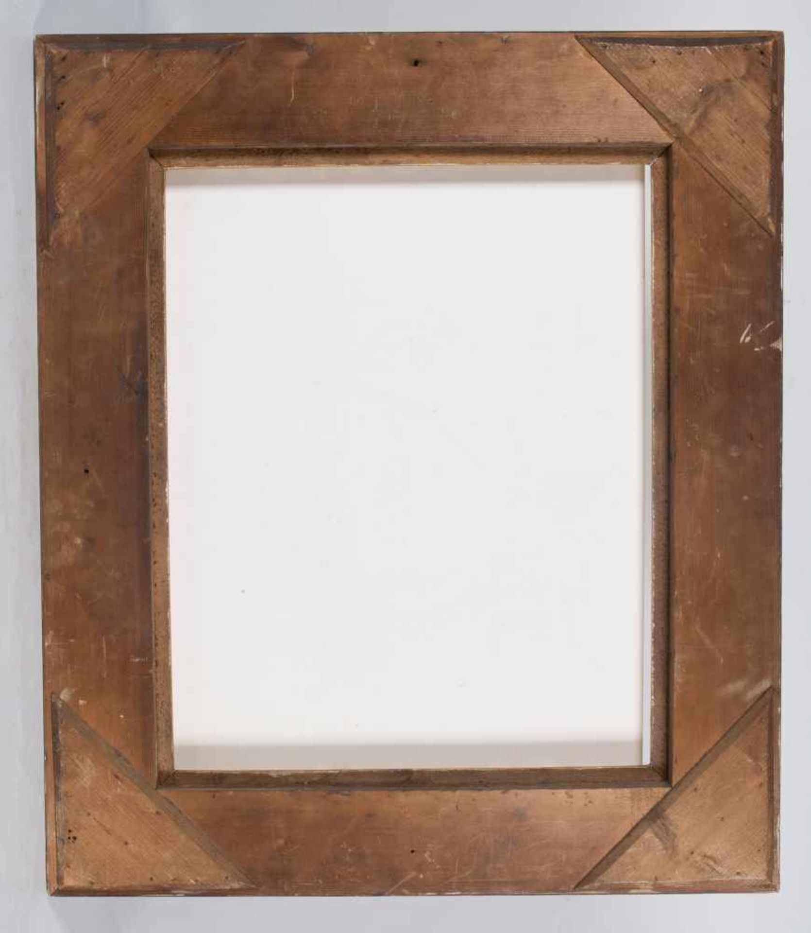 Carved and gilded wooden frame. 19th century. - Bild 3 aus 3