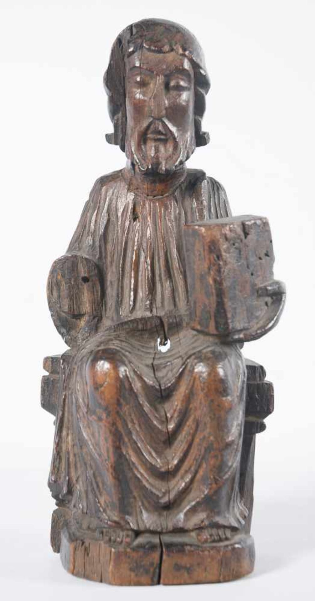 Christ in Majesty” or Maiestas Domini". Carved wooden sculpture. Romanesque. 12th – 13th century. - Bild 3 aus 7