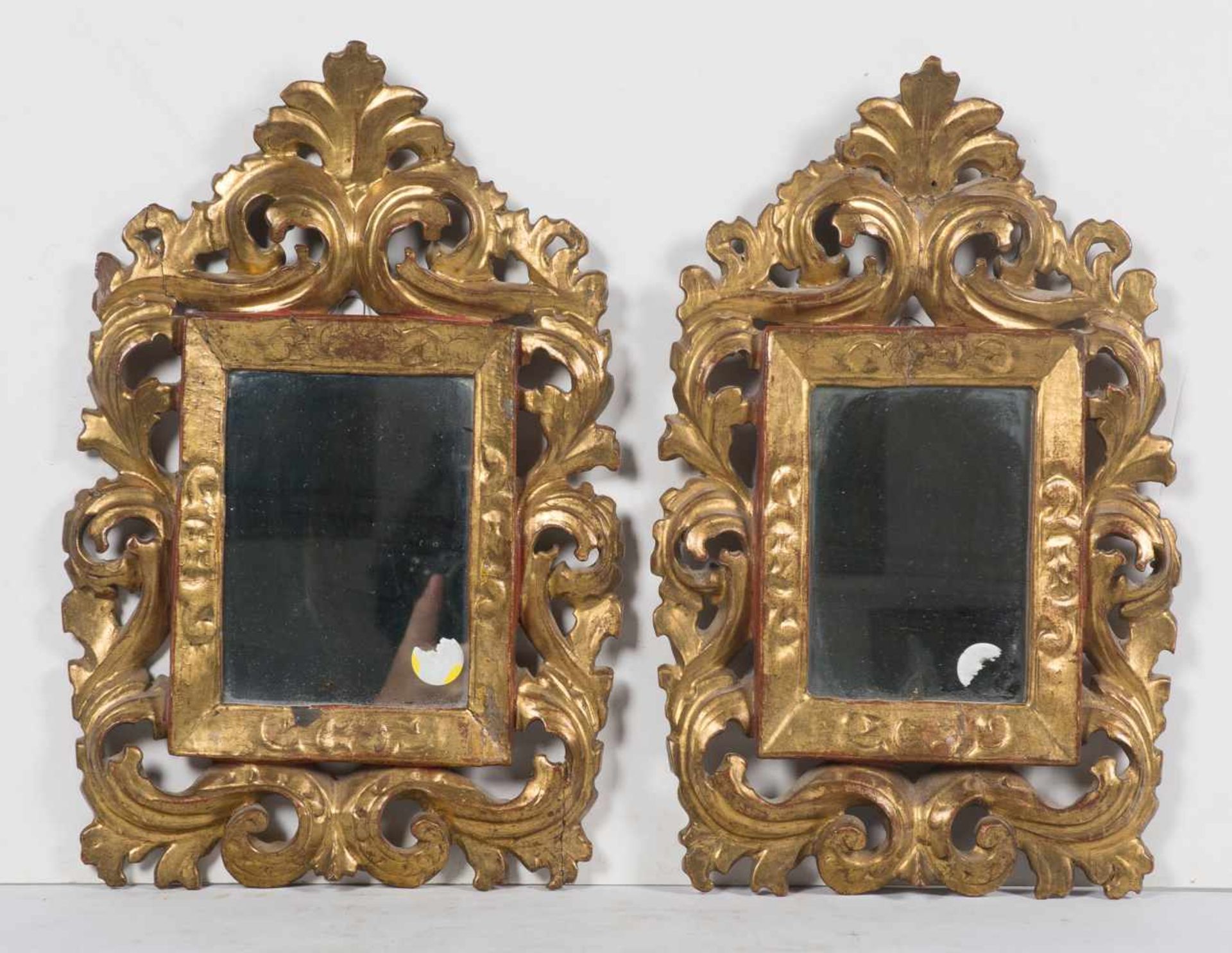 Pair of carved and gilded wooden cornucopias. 18th century.