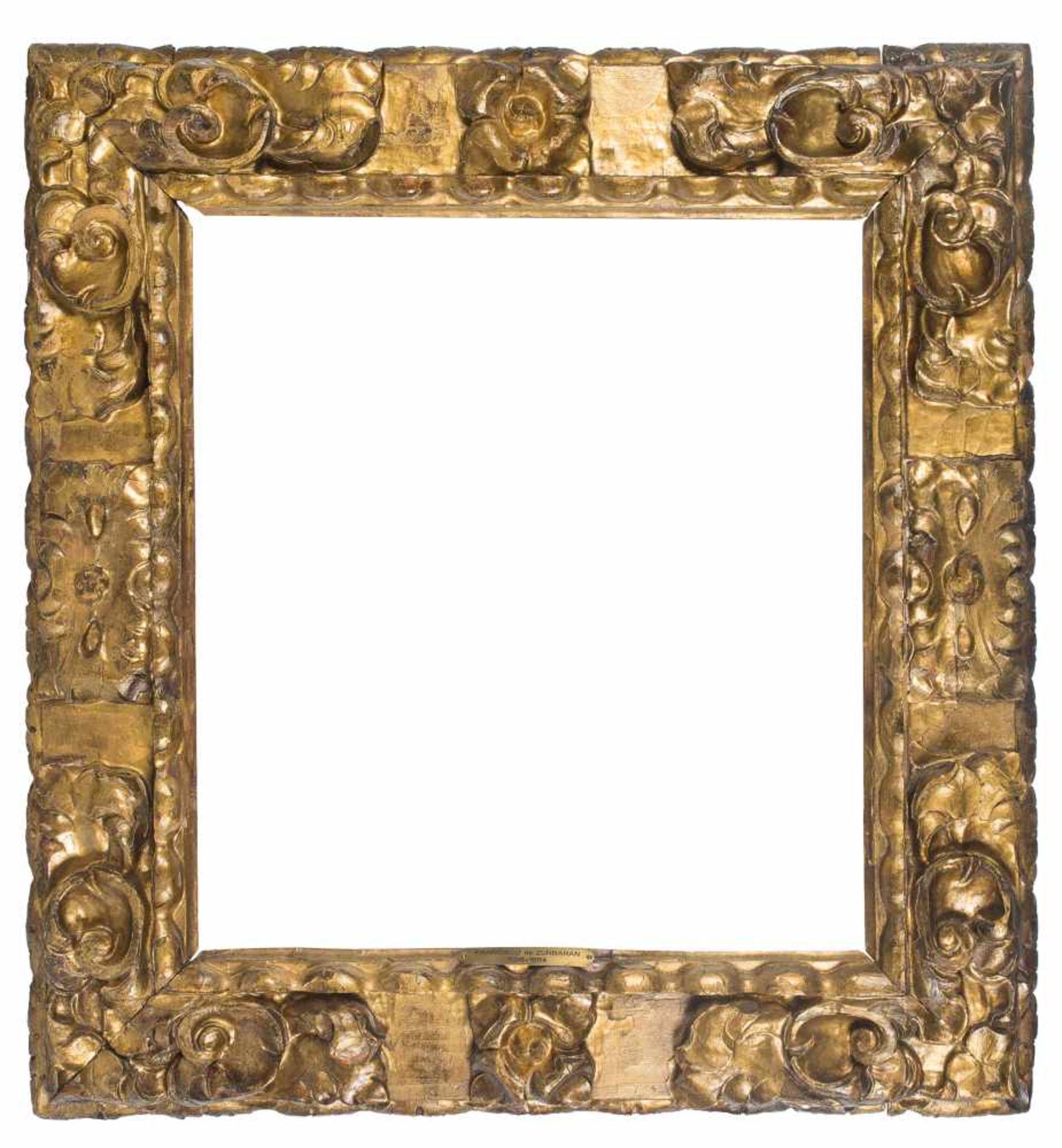 Carved and gilded Spanish wooden frame. 17th century.