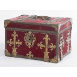 Small wooden chest upholstered in velvet, with iron fittings. Spain. 17th century.