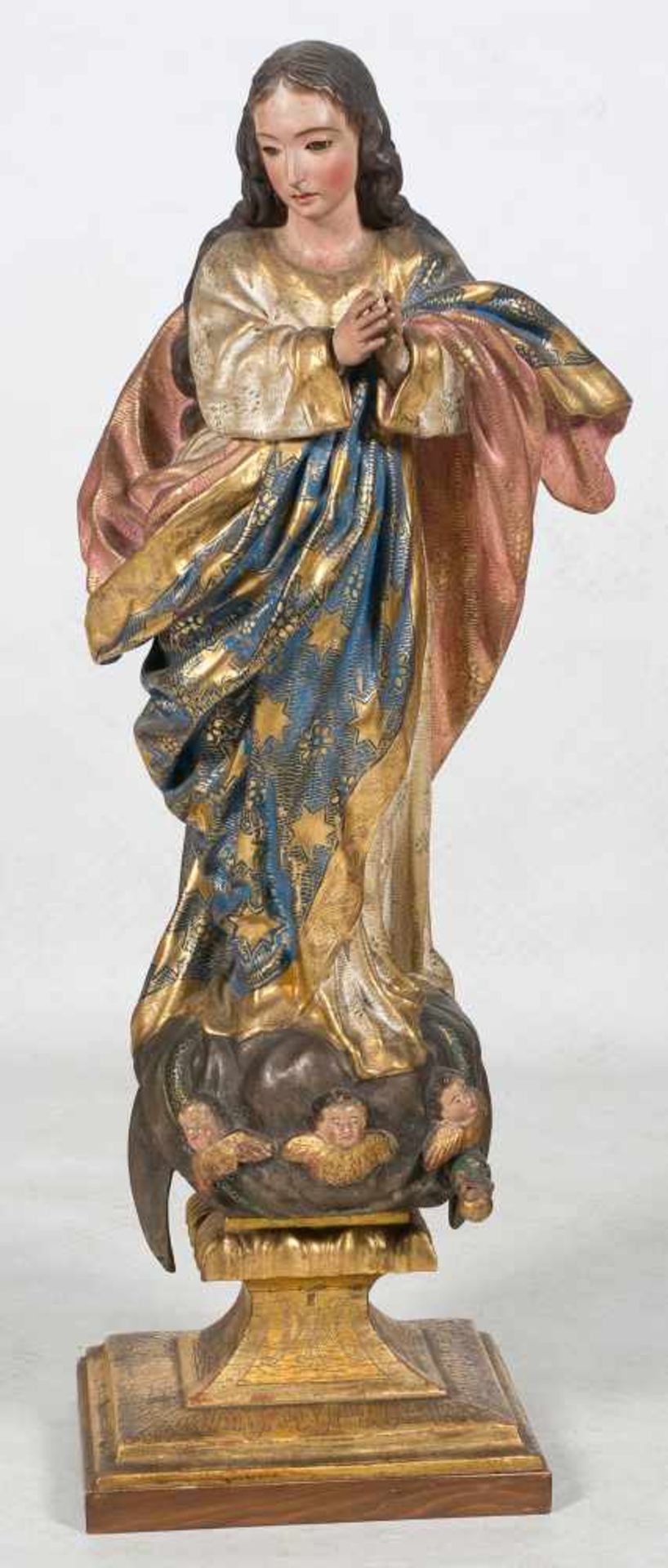 Our Lady Immaculate. Carved, gilded and polychromed wooden sculpture. Early 20th century.