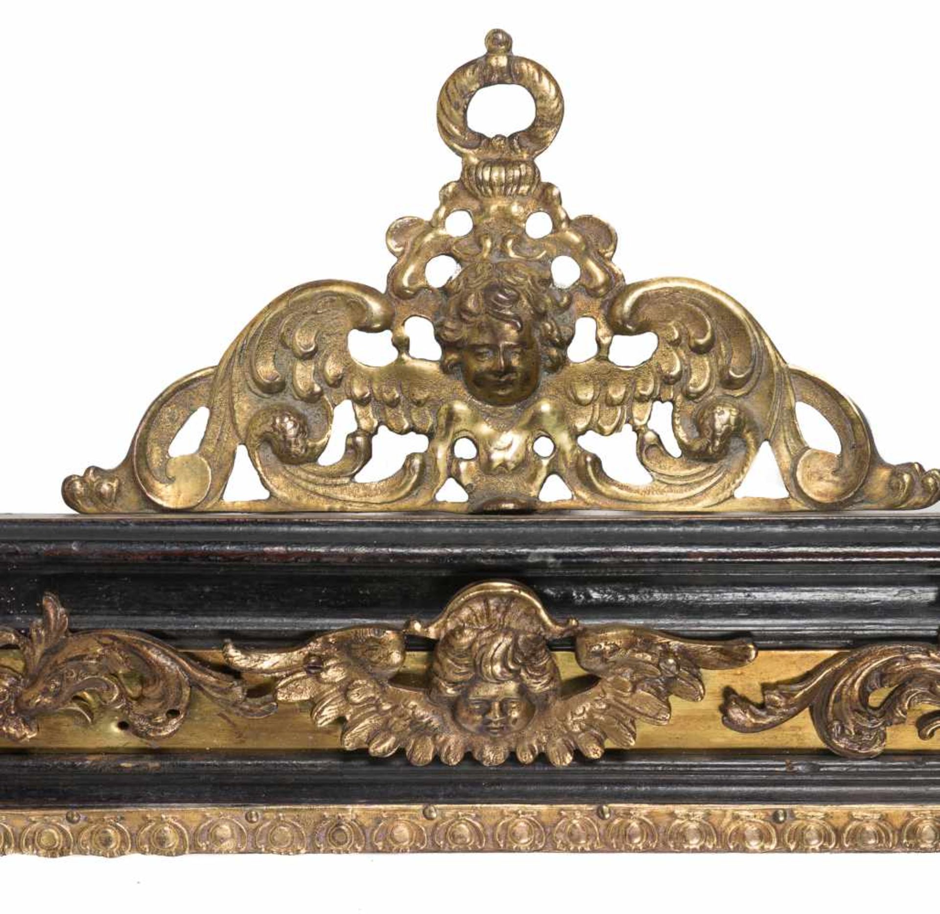 Carved ebony frame with gilt bronze applications. Italy. 17th century. - Bild 2 aus 4