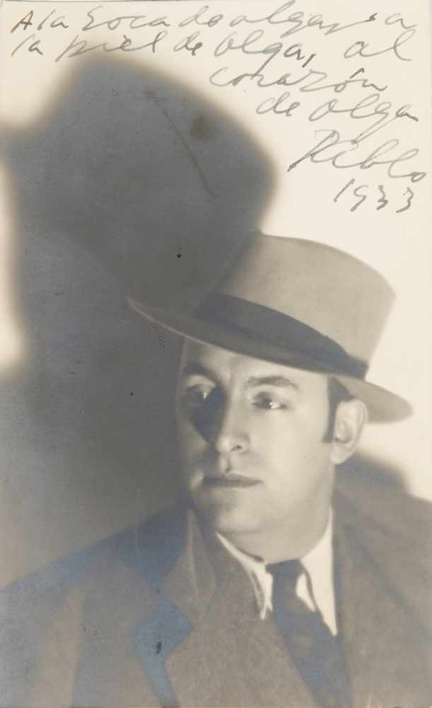 Pablo Neruda. Documentary set consisting of three black and white photographs, three handwritten