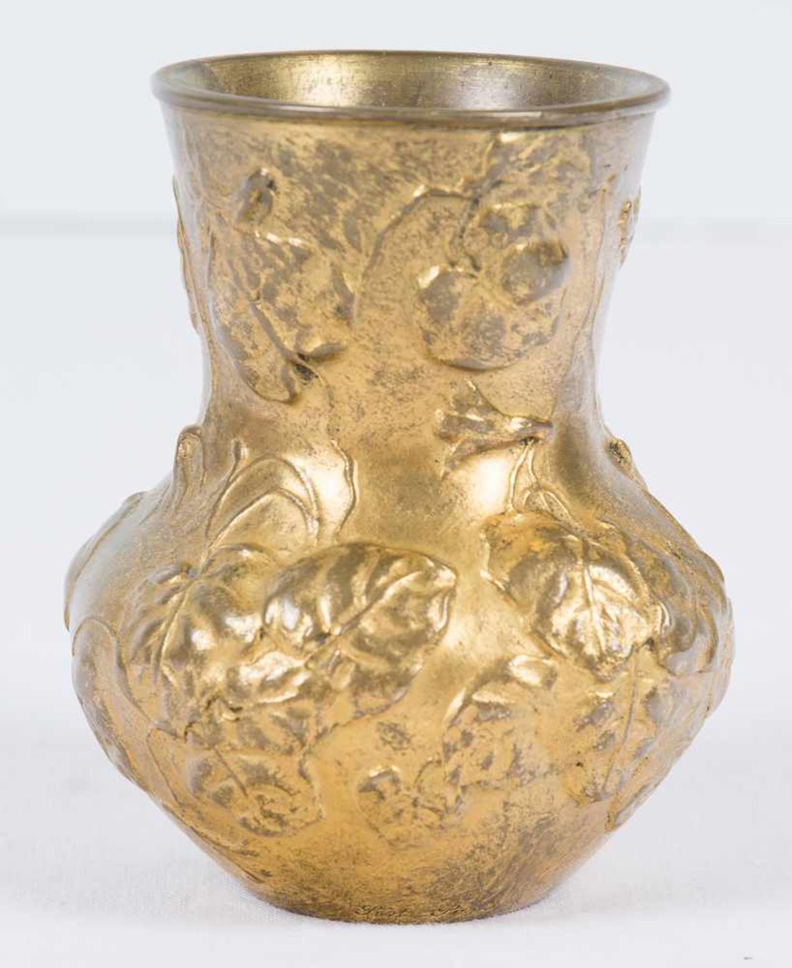 Jacques Callot. Small gilded bronze vase. Signed and stamped "Sio Fondeur".