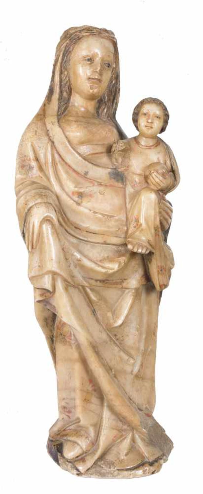 "Madonna and Child" Sculpted alabaster figure with polychrome and gilt residue. Navarra. 15th