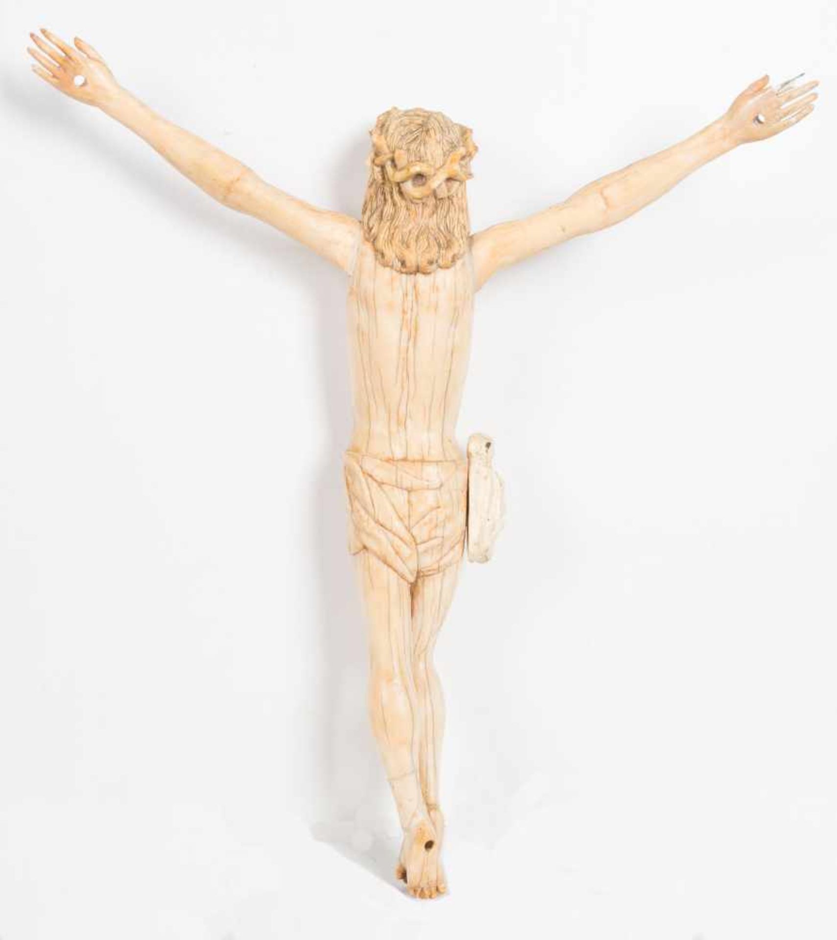 "Christ". Sculpted ivory figure. Hispanic-Philippine School. 17th – 18th century. - Bild 2 aus 9