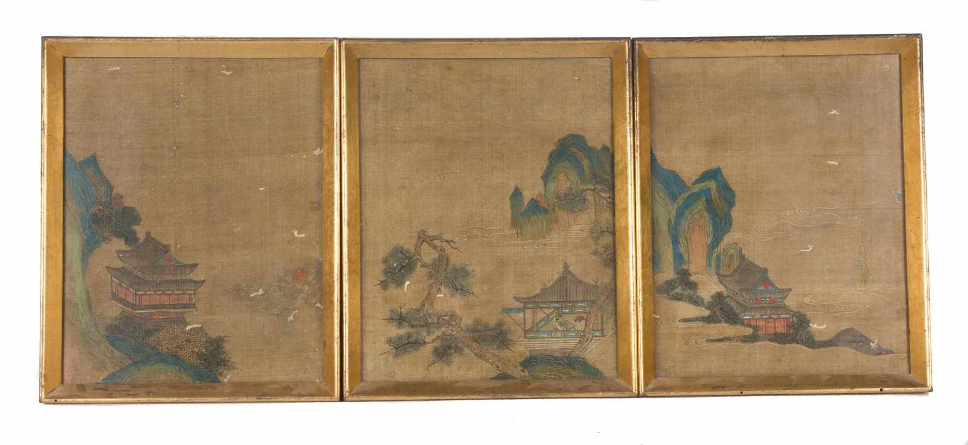 Anonymous. Ink and color on silk. Qing dynasty (1644-1912). “Retiro en als montañas”Three p