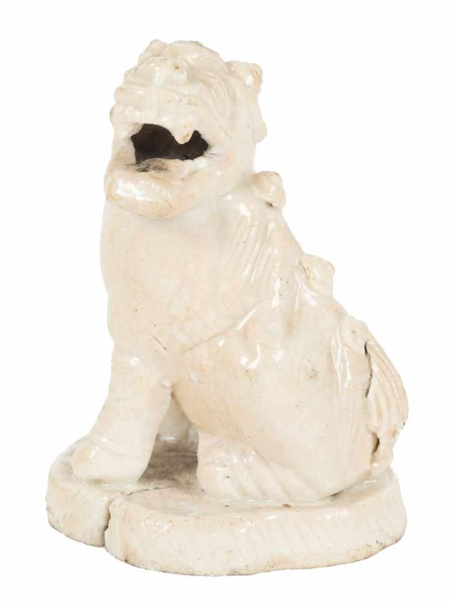 Kylin in white porcelain. China. Ming Period (1368-1644)5,5 x 4 x 3 cm.