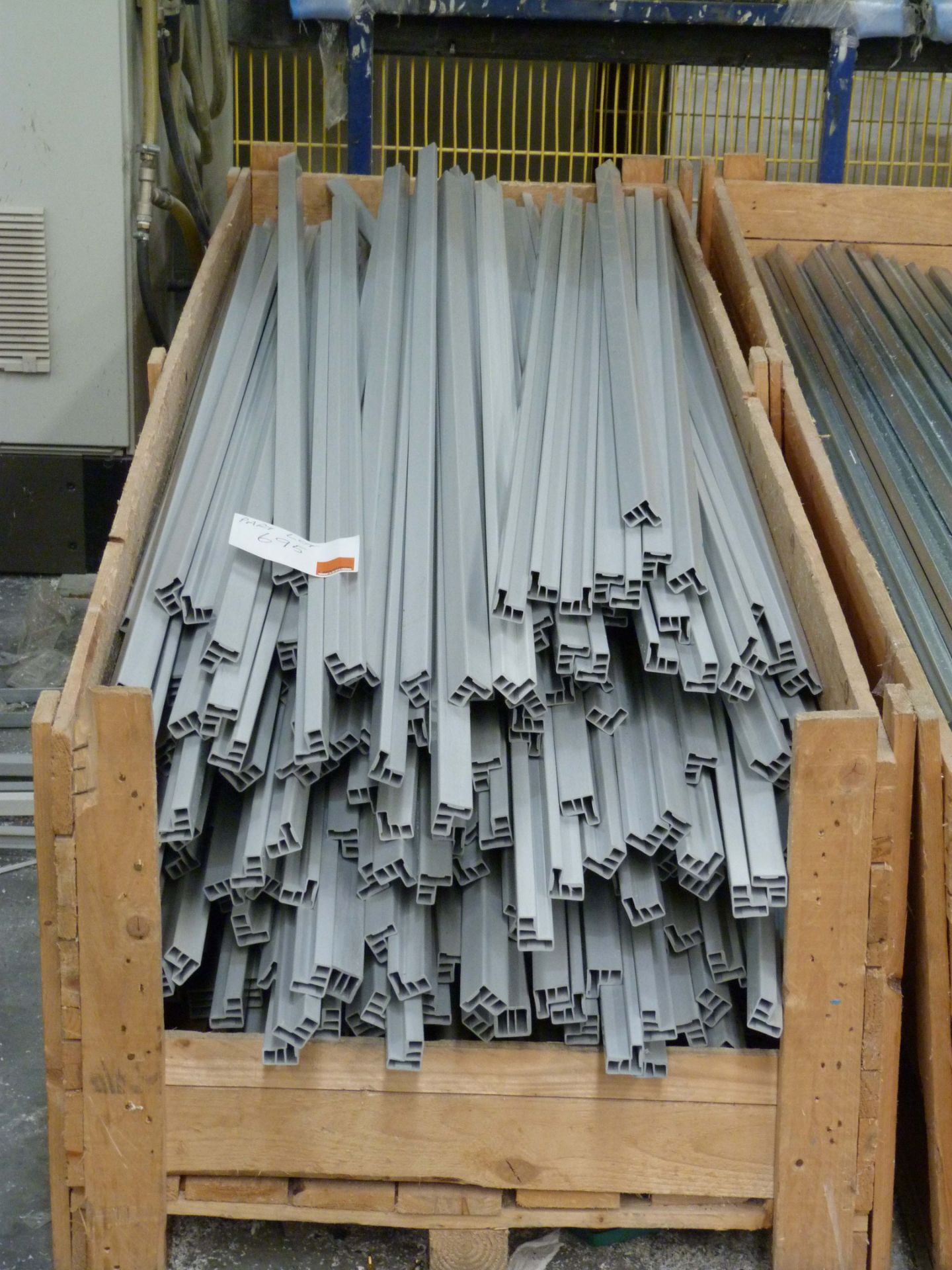 Plastic Re-inforcing bars - Image 3 of 3
