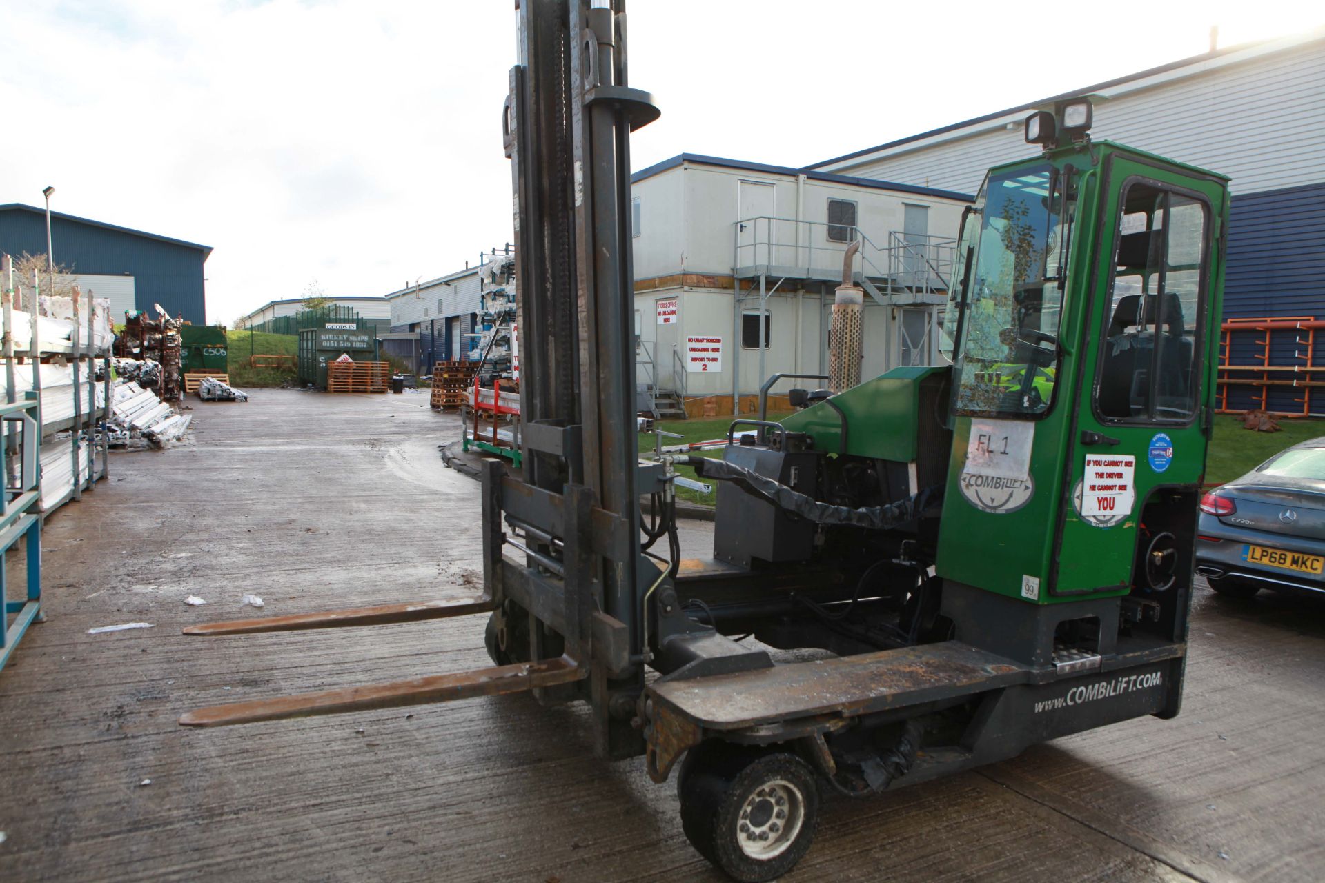 COMBILIFT 4000 Multi Directional Fork Lift truck (LPG)