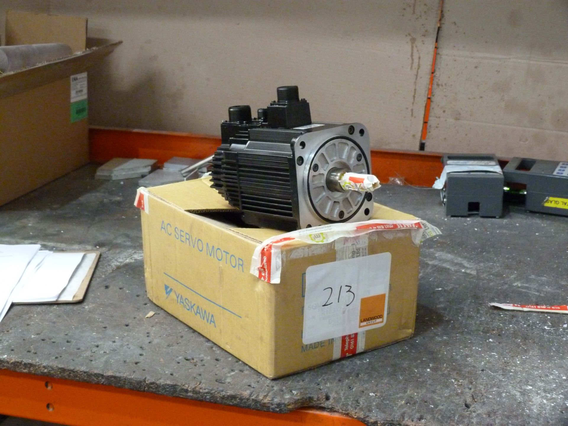 DUBUS Saw AC servo motor